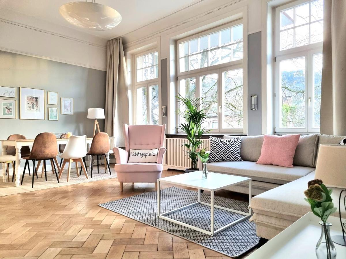 Charysma - Jugendstil Trifft Moderne, Schlafzimmer Mit Smart-Tv, Tischfussball, Darts, Parkplatz Hamelin Dış mekan fotoğraf